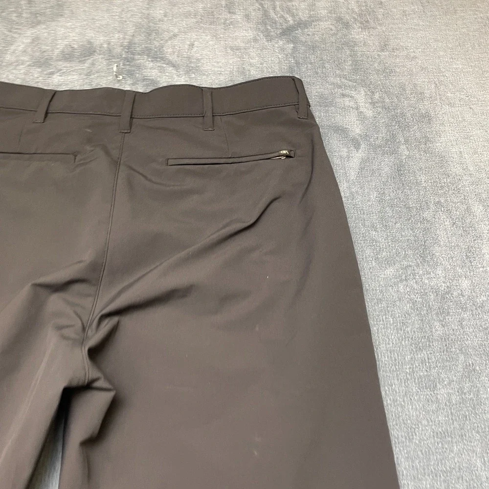Banana Republic Chino Pants Mens 36x30 Black Pockets Casual Straight Flat Front